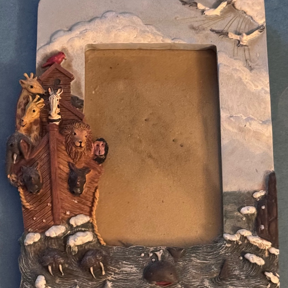 Noah’s Ark picture frame